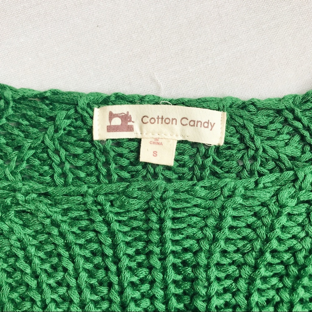 Cropped Sweater - Picture 2 of 2